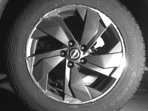 Used 2025 Nissan Rogue SV FWD image 14