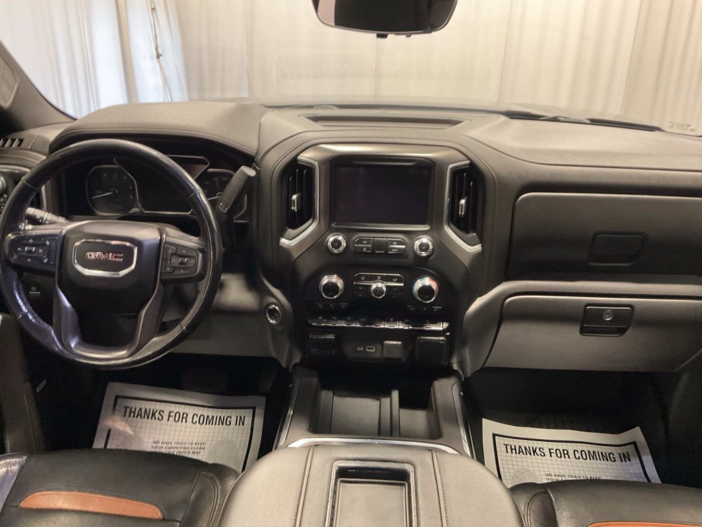 Used 2020 GMC Sierra 1500 AT4 w/ AT4 Premium Package AWD/4WD image 4