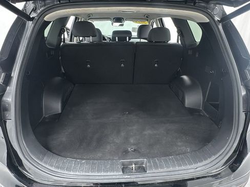 Used 2023 Hyundai Santa Fe SEL image 15
