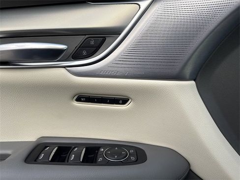 Certified 2024 Cadillac XT5 Premium Luxury image 12