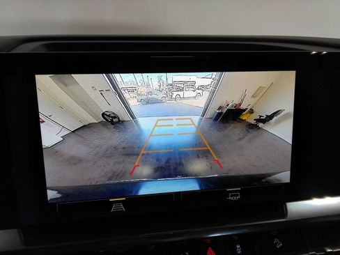 Used 2022 Chevrolet Silverado 1500 RST image 25