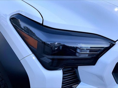 New 2026 Toyota Tacoma TRD Off-Road AWD/4WD image 13