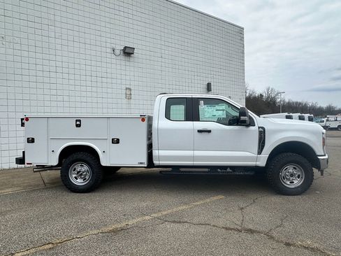 New 2026 Ford F350 XL w/ XL Off-Road Package AWD/4WD image 4