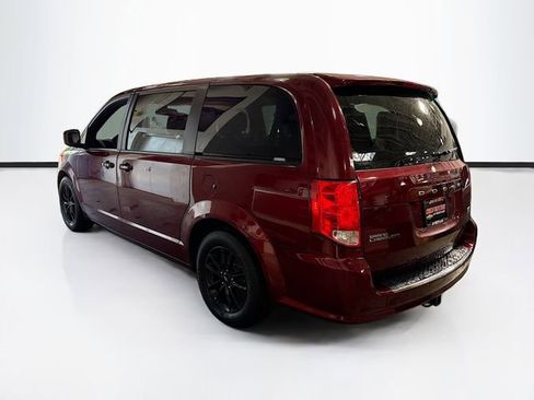 Used 2019 Dodge Grand Caravan GT FWD image 6