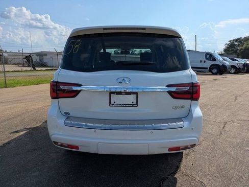 Used 2018 INFINITI QX80 2WD w/ Driver Assistance Package image 5