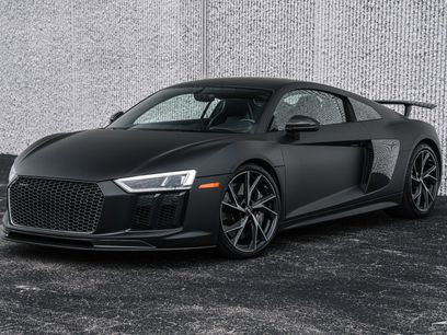 Used 2017 Audi R8 V10 plus