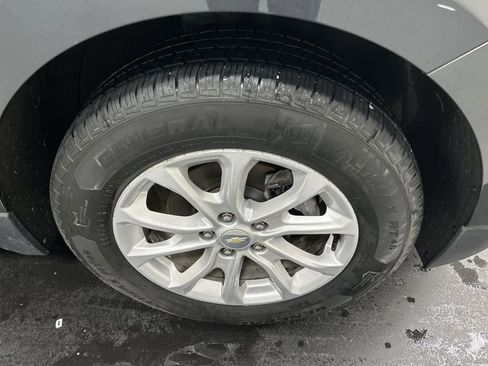 Used 2020 Chevrolet Equinox LT FWD image 8