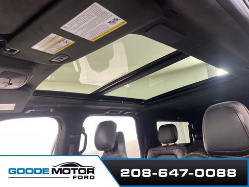 Used 2022 Lincoln Navigator L Black Label AWD/4WD image 18