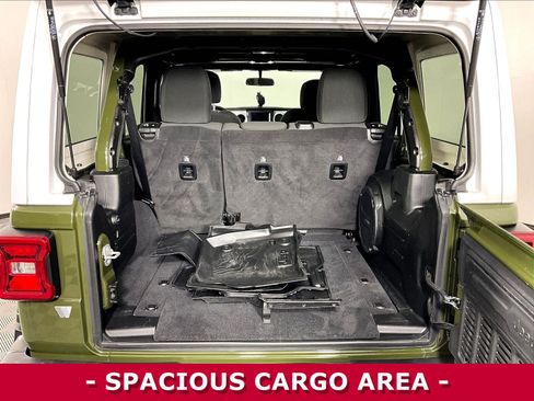 Used 2021 Jeep Wrangler Unlimited Sport AWD/4WD image 35
