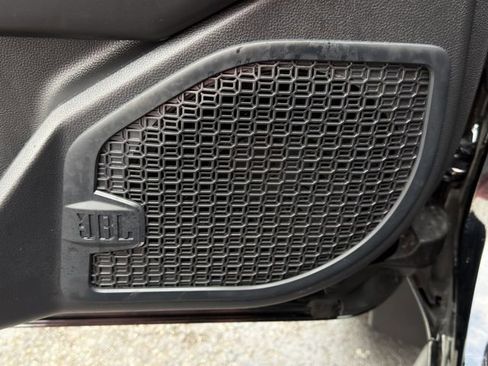 Used 2024 Toyota Tacoma Trailhunter image 28