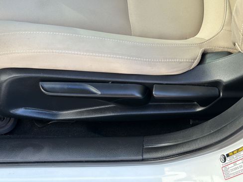Used 2019 Honda Civic LX image 15