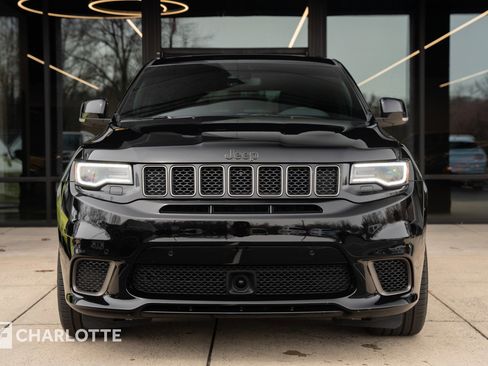 Used 2021 Jeep Grand Cherokee Trackhawk w/ Trailer Tow Group IV image 4