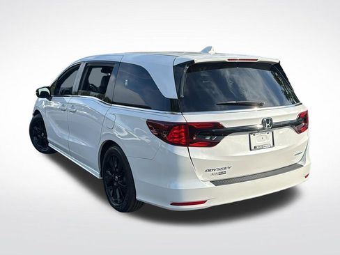 Used 2023 Honda Odyssey Sport image 5