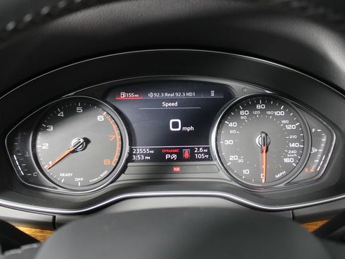 Used 2023 Audi Q5 2.0T Premium w/ Convenience Package AWD/4WD image 20