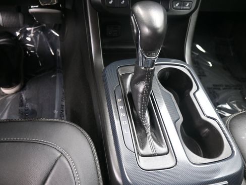 Used 2022 Chevrolet Colorado Z71 w/ Z71 Midnight Edition AWD/4WD image 14