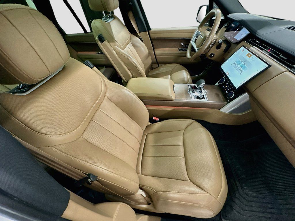 Used 2023 Land Rover Range Rover SE AWD/4WD image 29