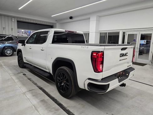 Used 2020 GMC Sierra 1500 Elevation w/ Elevation Value Package AWD/4WD image 4