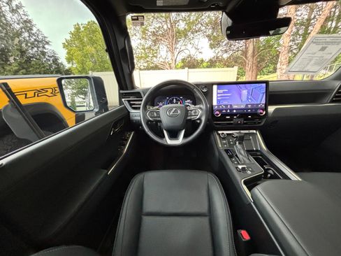 Used 2024 Lexus GX 550 w/ Accessory Package (Z1) AWD/4WD image 50