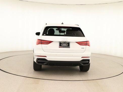 New 2025 Audi Q3 2.0T Premium image 5