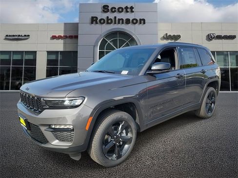New 2025 Jeep Grand Cherokee Limited image 2