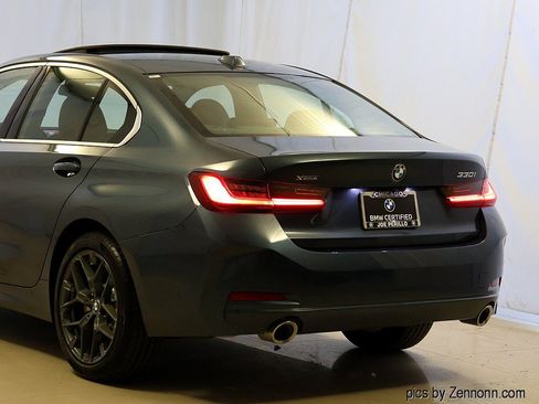Certified 2025 BMW 330i xDrive Sedan w/ Premium Package AWD/4WD image 8