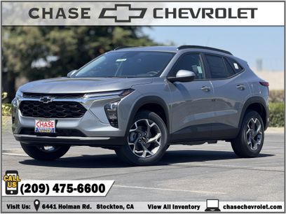 New 2025 Chevrolet Trax LT w/ Driver Confidence Package