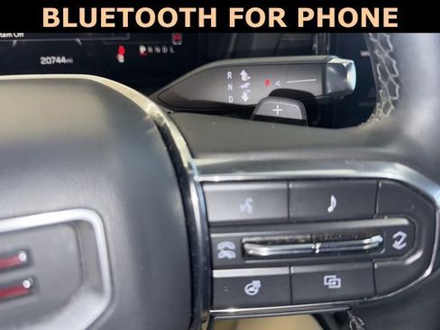 Used 2025 GMC Terrain Elevation image 20