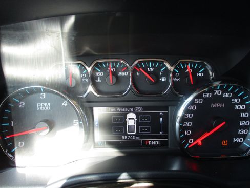 Used 2018 Chevrolet Silverado 1500 LT w/ Texas Edition image 22