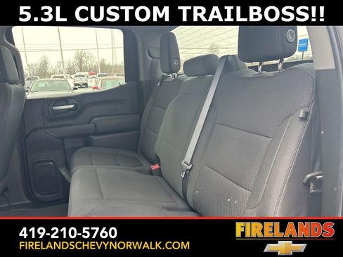 Used 2021 Chevrolet Silverado 1500 Custom Trail Boss w/ LPO, Dark Essentials Package image 30