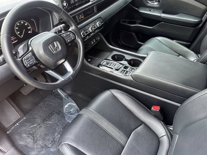 Used 2025 Honda Pilot EX-L