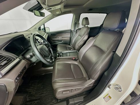 Used 2018 Honda Odyssey EX-L image 13