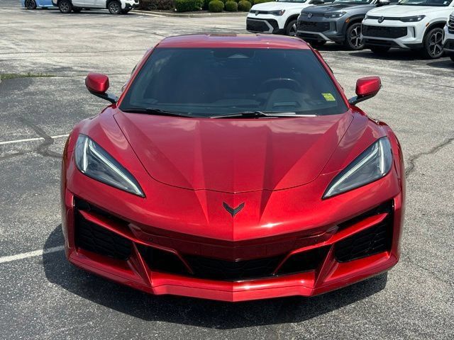 Used 2024 Chevrolet Corvette Z06 RWD image 3