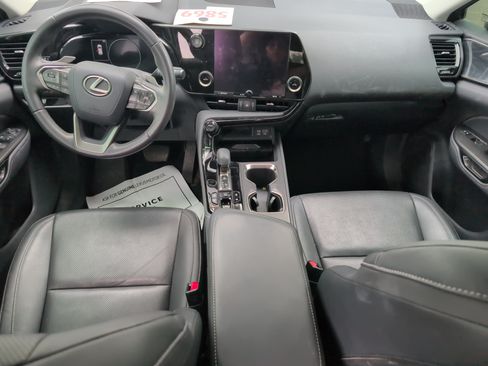 Used 2024 Lexus NX 350 AWD image 9