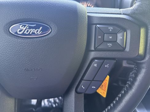 Used 2019 Ford F150 XLT w/ Equipment Group 302A Luxury AWD/4WD image 23