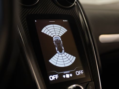 Used 2023 McLaren GT RWD image 28