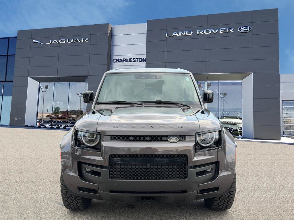 New 2026 Land Rover Defender 110 OCTA AWD/4WD image 8