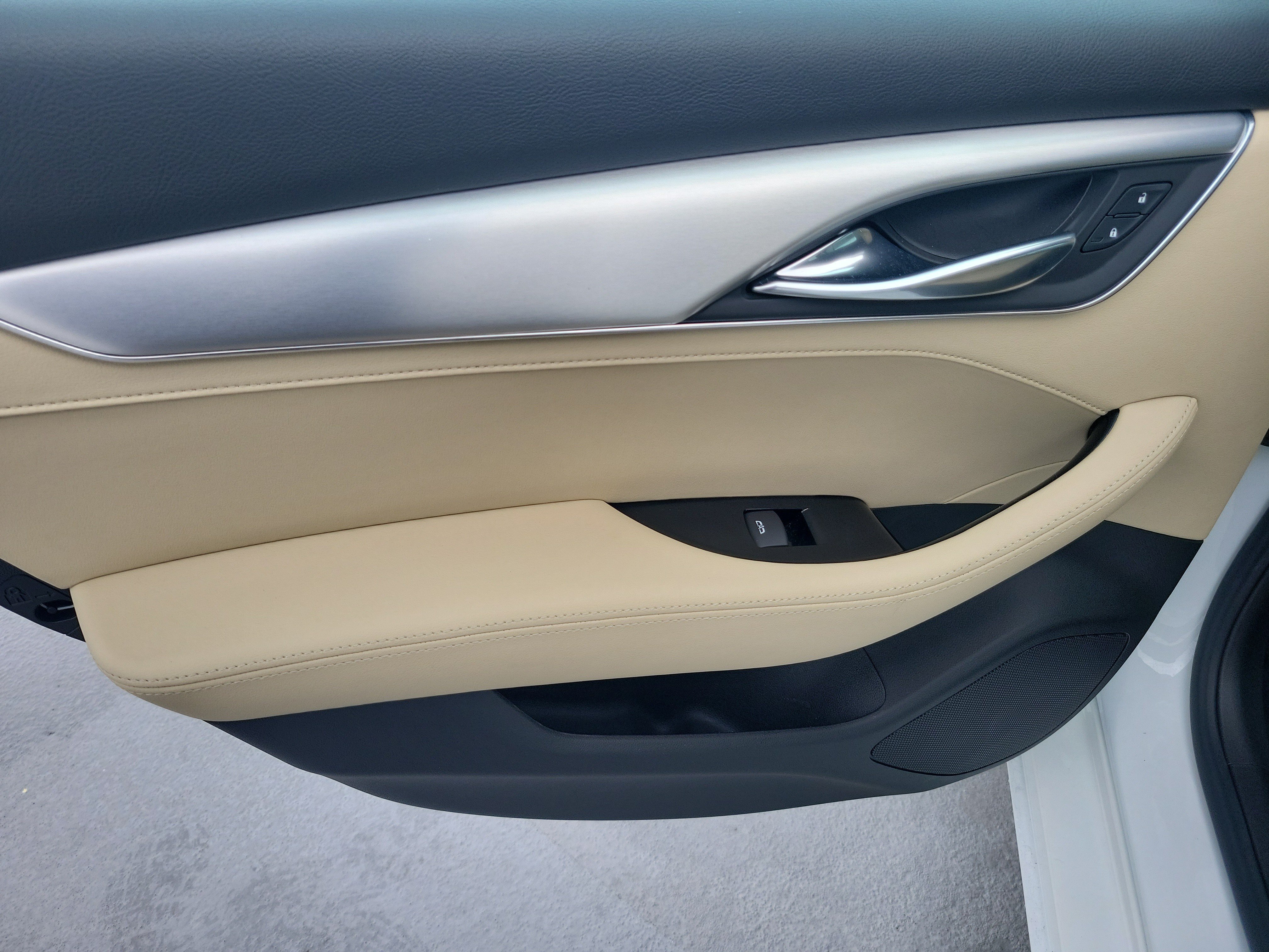 Used 2023 Cadillac CT5 Luxury RWD image 11