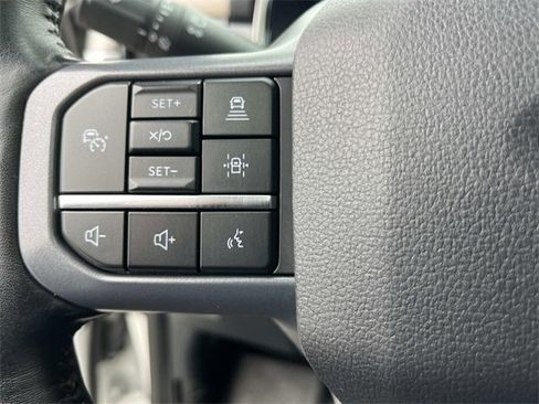 Used 2023 Ford F150 Lariat w/ Equipment Group 502A High image 32