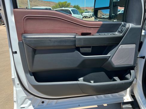 Used 2023 Ford F150 Lariat w/ Equipment Group 502A High AWD/4WD image 15