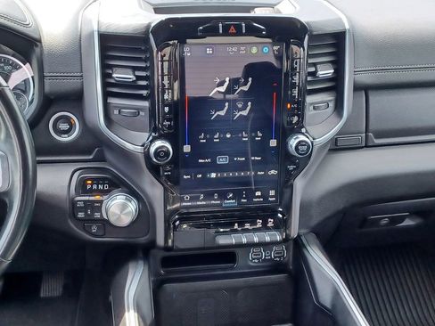 Used 2023 RAM 1500 Laramie image 31