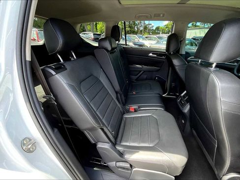 Used 2019 Volkswagen Atlas SEL Premium image 19