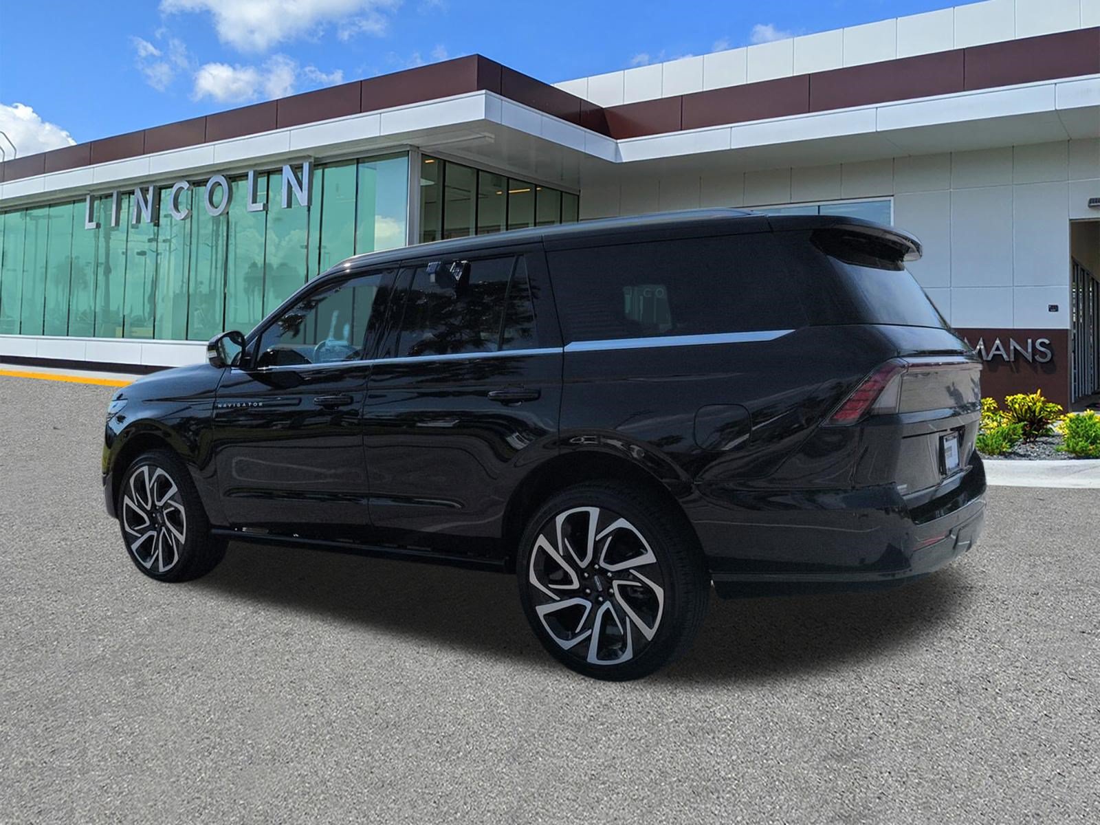 New 2026 Lincoln Navigator Black Label AWD/4WD image 6