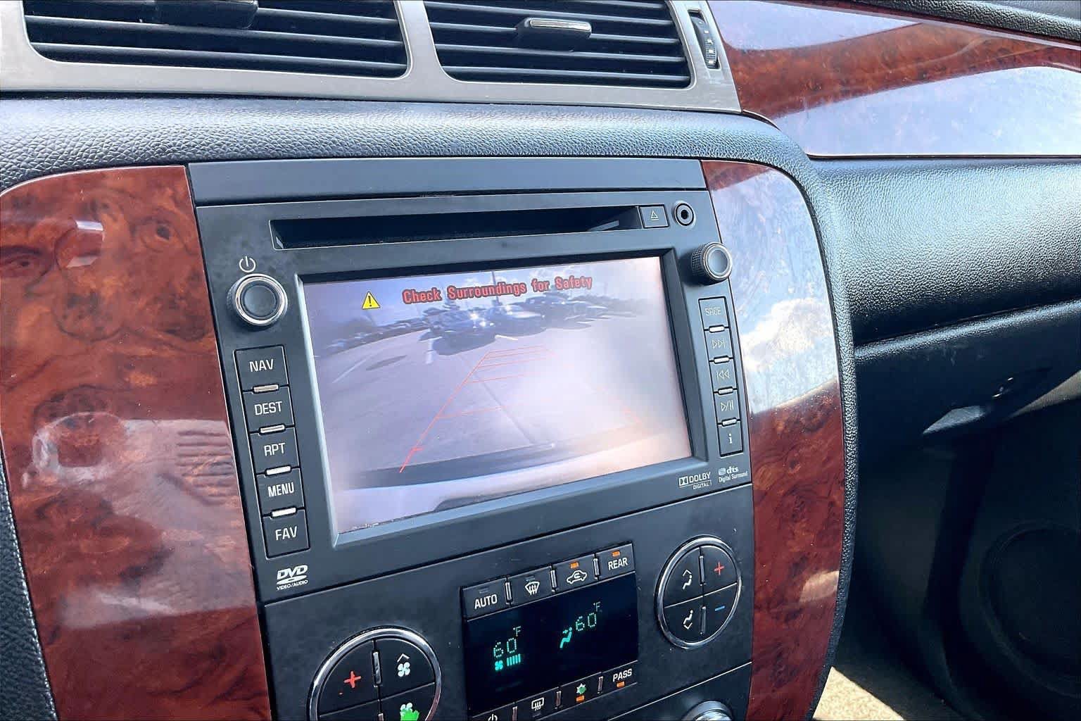 Used 2013 Chevrolet Tahoe LTZ AWD/4WD image 26