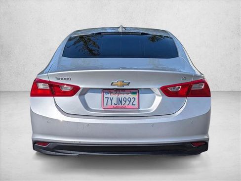 Used 2016 Chevrolet Malibu LT w/ Driver Confidence Package FWD image 7