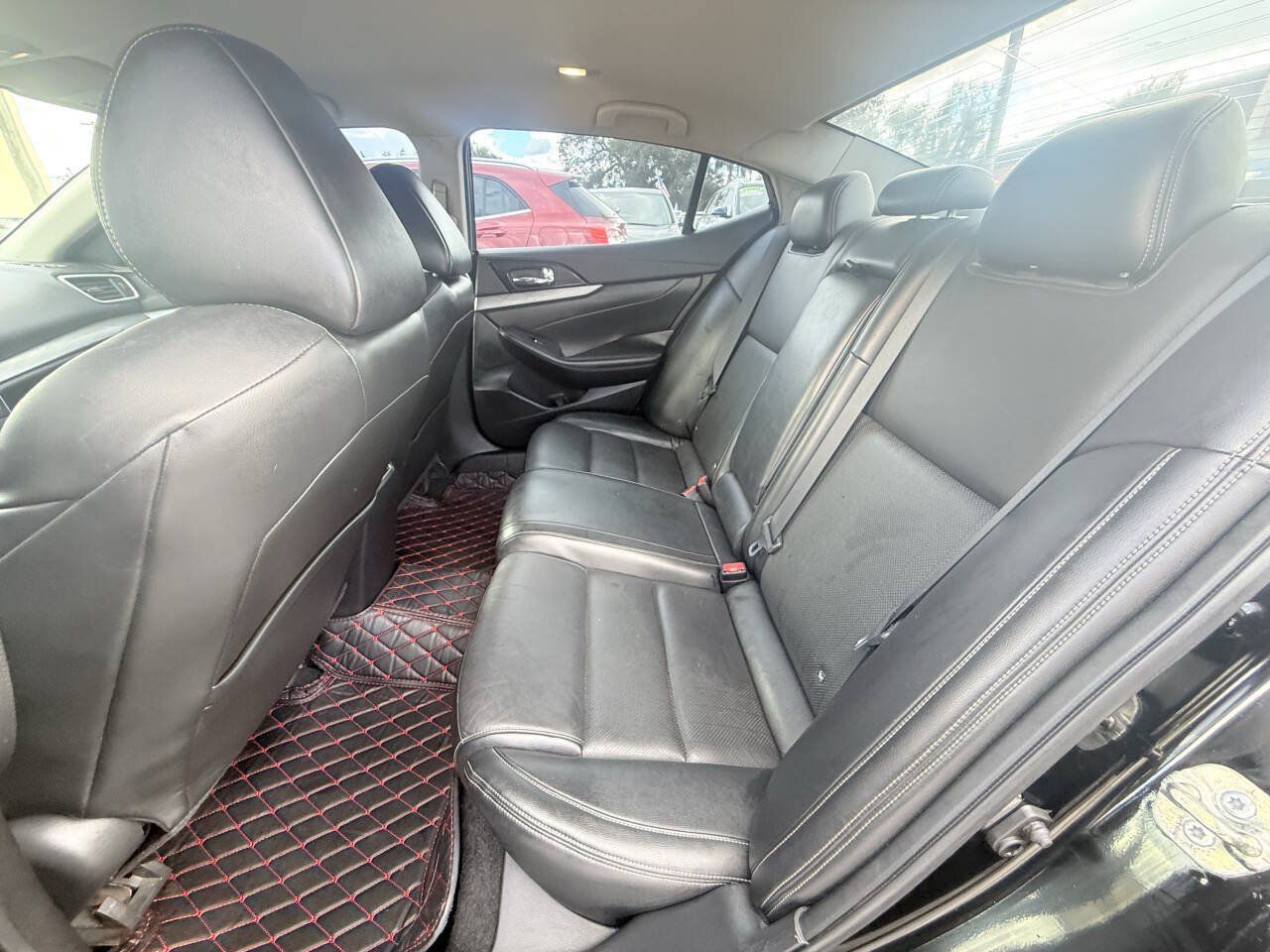 Used 2016 Nissan Maxima 3.5 SV w/ Interior Lighting Package FWD image 24