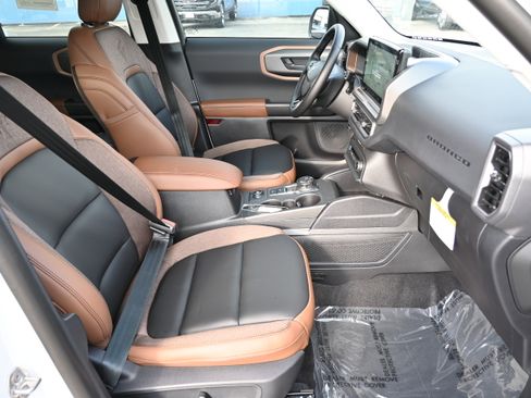 New 2025 Ford Bronco Sport Outer Banks w/ Outer Banks Tech Package+ image 17