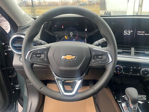 New 2026 Chevrolet Trax LT w/ LT Convenience Package image 11