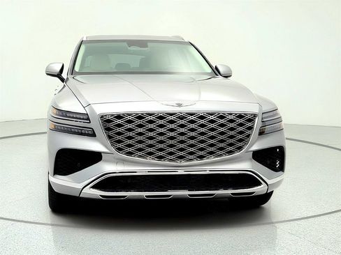 Used 2025 Genesis GV80 2.5T Advanced AWD/4WD image 2