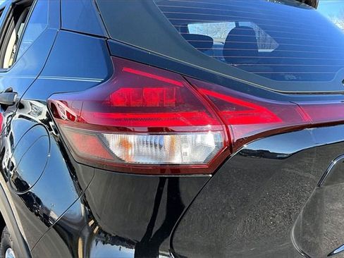 Certified 2024 Nissan Kicks S image 20