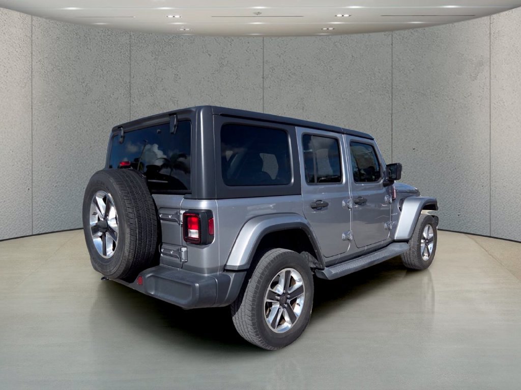 Used 2019 Jeep Wrangler Unlimited Sahara AWD/4WD image 6